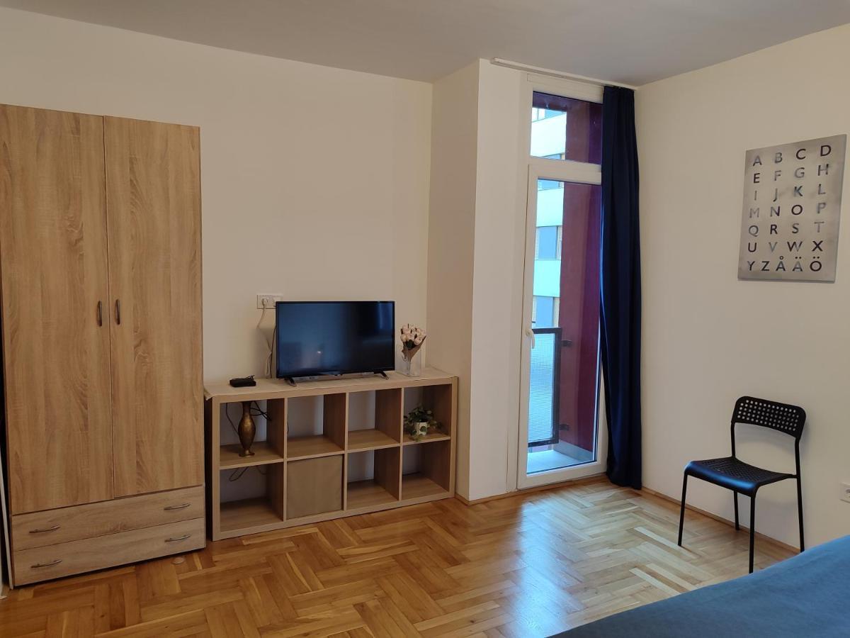 Castle Corner Apartment Boedapest Buitenkant foto